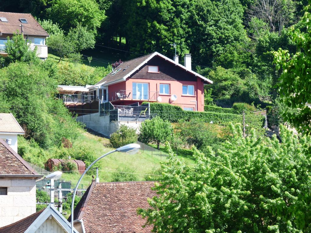 La Colline Aux Yeux Doubs Panzió Baume-les-Dames Kültér fotó